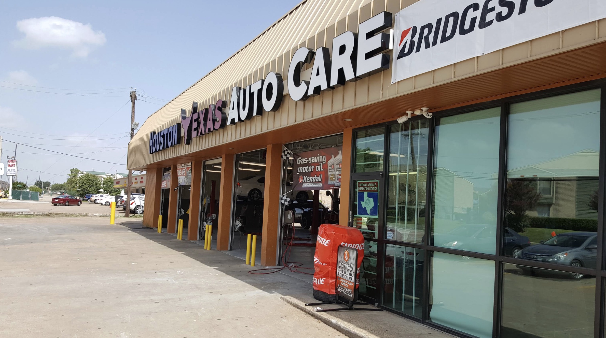 Houston Texas Auto Care Shop Front